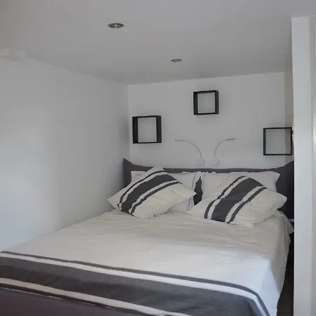 Le Pigeonnier De Chateau Picon Ferienhaus