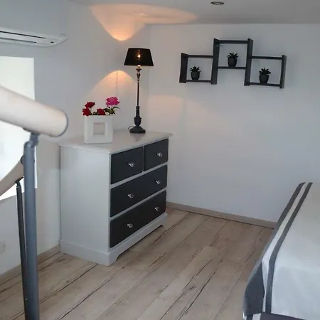 Le Pigeonnier De Chateau Picon 別荘 Eynesse