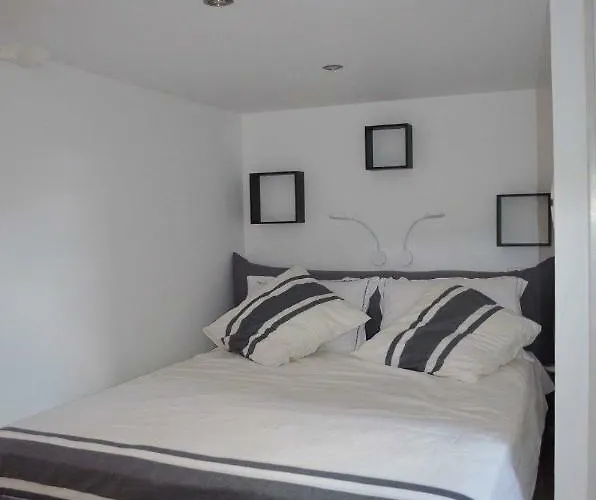 Le Pigeonnier De Chateau Picon Ferienhaus