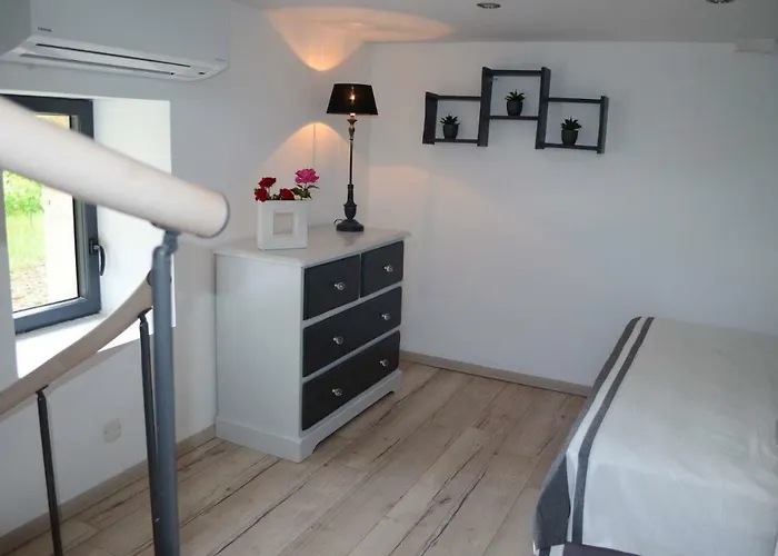 Le Pigeonnier De Chateau Picon Ferienhaus Eynesse